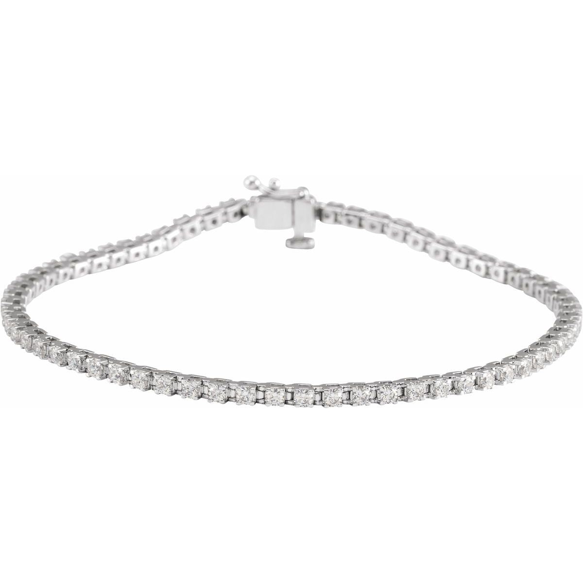 Lab-grown diamond tennis bracelet in 14K white gold